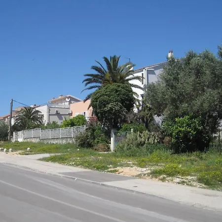 By The Sea - 14461 Daire