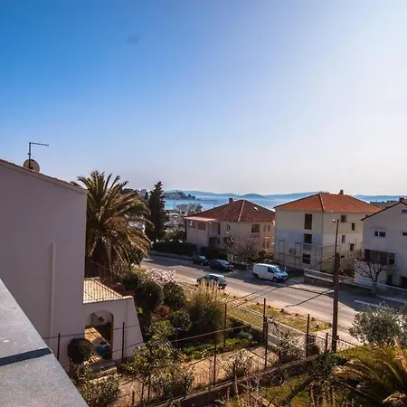 By The Sea - 14461 Zadar